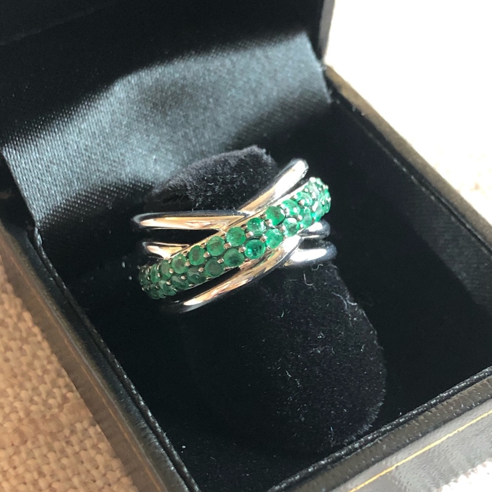 Genuine Emerald Ring